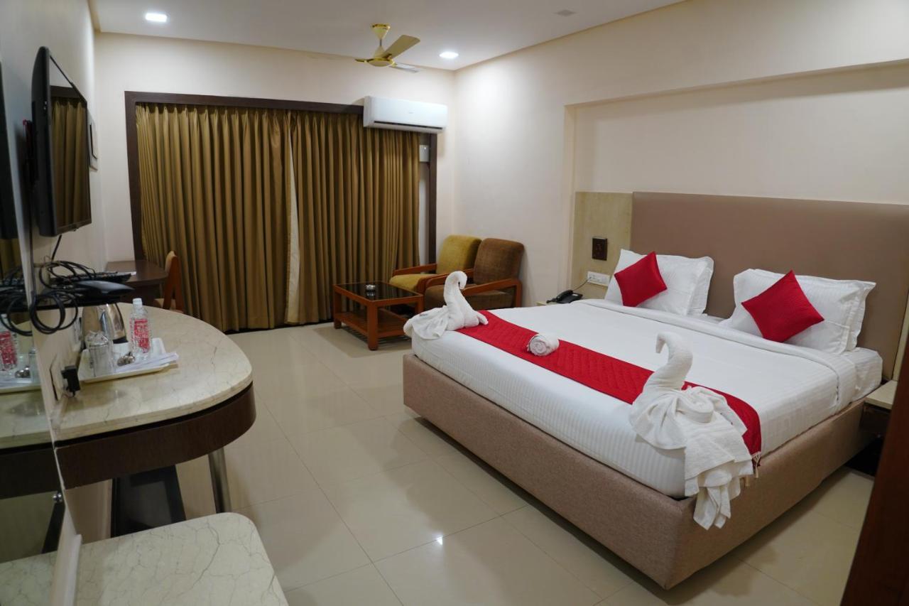 Hotel Grand Nagarjuna By Konark Hotels Guntūr Exterior foto